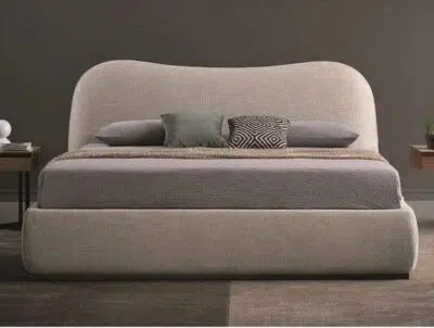 سرير شانيل من الكتان