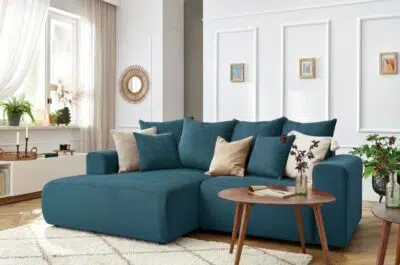 كنب زاوية باللون الأزرق زوسا، تصميم عصري، راحة استثنائية، ألوان مميزة.