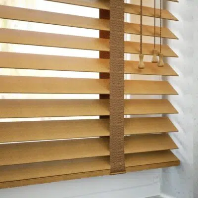 ⁦ستائر خشبية كلاسيكية - ذهبي⁩ - الصورة ⁦3⁩