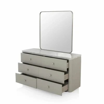 طقم مكياج فاخر، أثاث مودرن، طاولة خشب