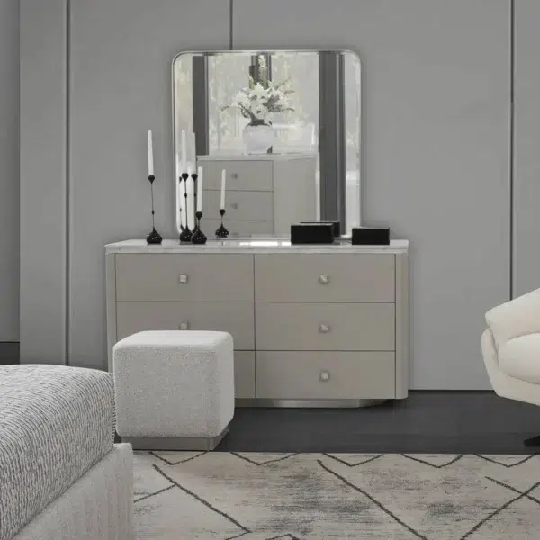 طاولة تزيين، طاولة مكياج